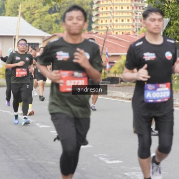 Runner Photo 3853638