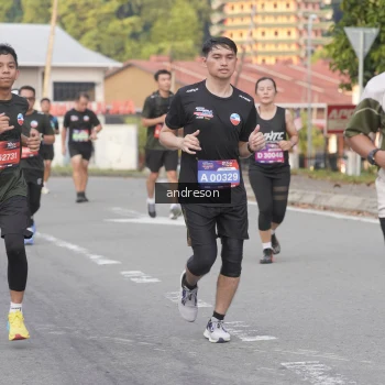Runner Photo 3853641