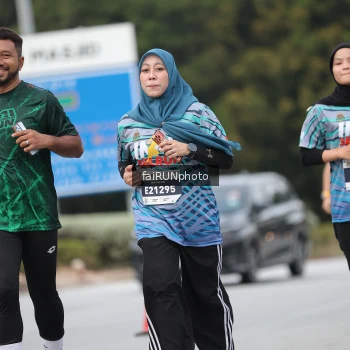Runner Photo 3853676
