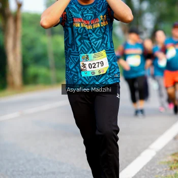 Runner Photo 3853812