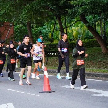 Runner Photo 3853902
