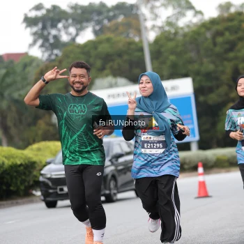 Runner Photo 3853905