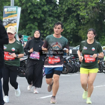 Runner Photo 3853943