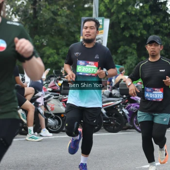 Runner Photo 3853980