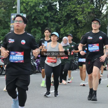 Runner Photo 3854011