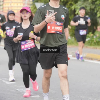 Runner Photo 3854054