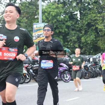 Runner Photo 3854179