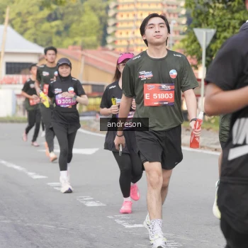 Runner Photo 3854456