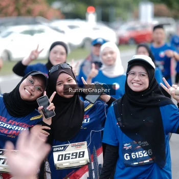 Runner Photo 3854596