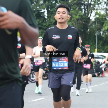 Runner Photo 3854682