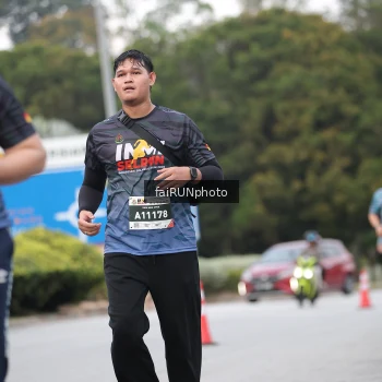 Runner Photo 3854702