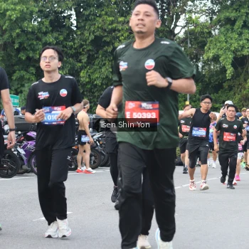 Runner Photo 3854998