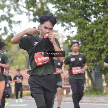 Runner Photo 3855004