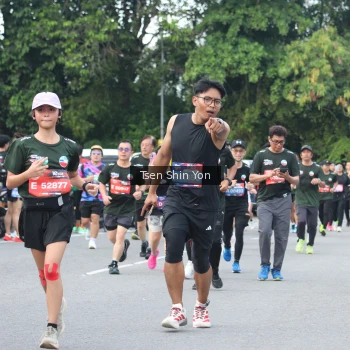 Runner Photo 3855024