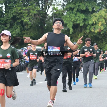 Runner Photo 3855033