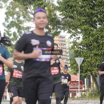 Runner Photo 3855092