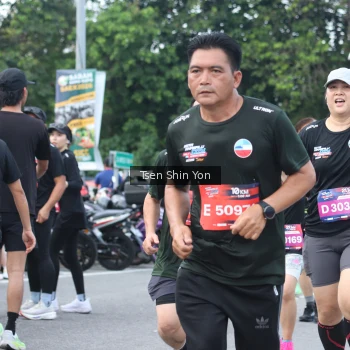 Runner Photo 3855125