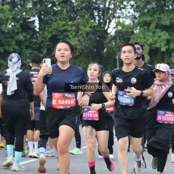 Runner Photo 3855387