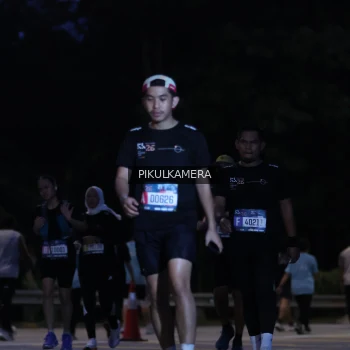 Runner Photo 3855536