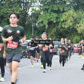 Runner Photo 3855540