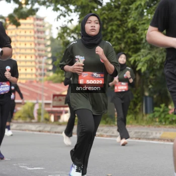 Runner Photo 3855586