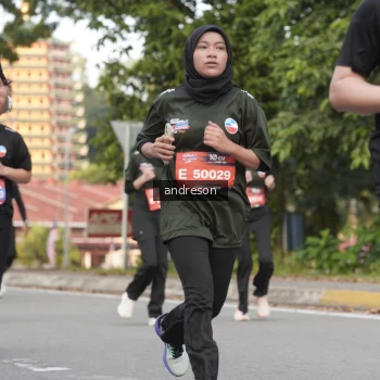 Runner Photo 3855600