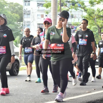 Runner Photo 3855635