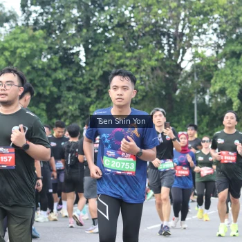 Runner Photo 3855672