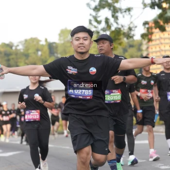 Runner Photo 3855684