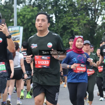 Runner Photo 3855736