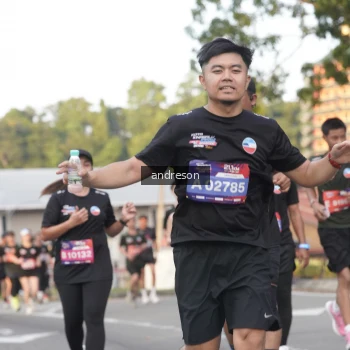 Runner Photo 3855797