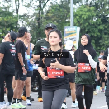 Runner Photo 3855861