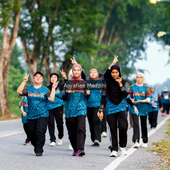 Runner Photo 3856009