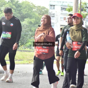 Runner Photo 3856035