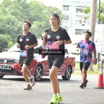 Runner Photo 3856086