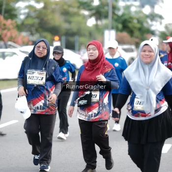 Runner Photo 3856113