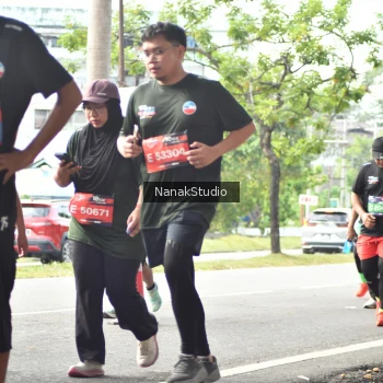 Runner Photo 3856176