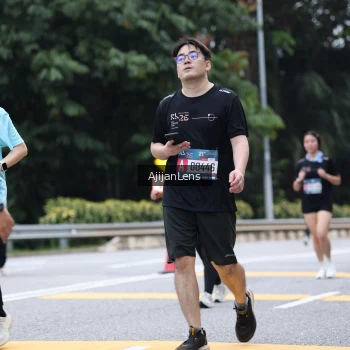 Runner Photo 3856191