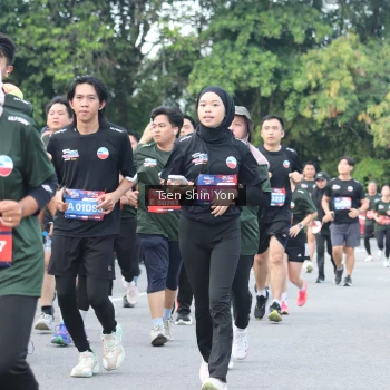Runner Photo 3856296