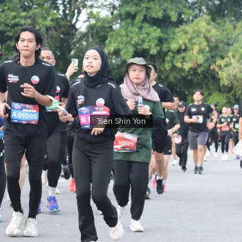 Runner Photo 3856316
