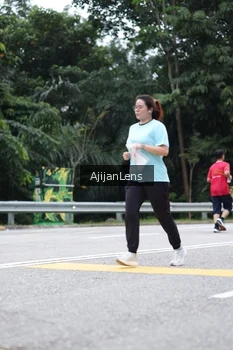 Runner Photo 3856343
