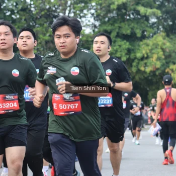 Runner Photo 3856358