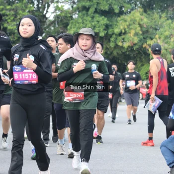 Runner Photo 3856360