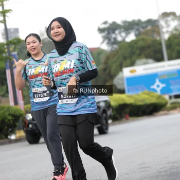 Runner Photo 3856429