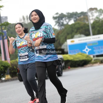 Runner Photo 3856434