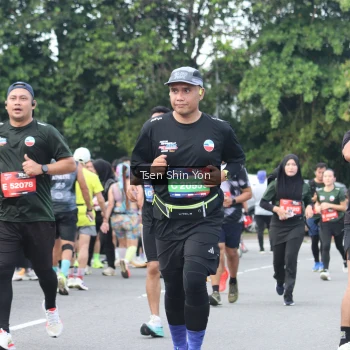 Runner Photo 3856467