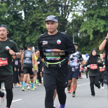 Runner Photo 3856484
