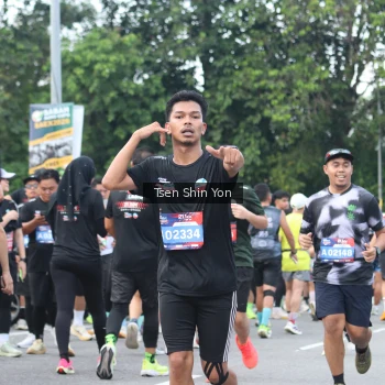Runner Photo 3856556