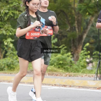 Runner Photo 3856574