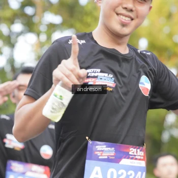 Runner Photo 3856577